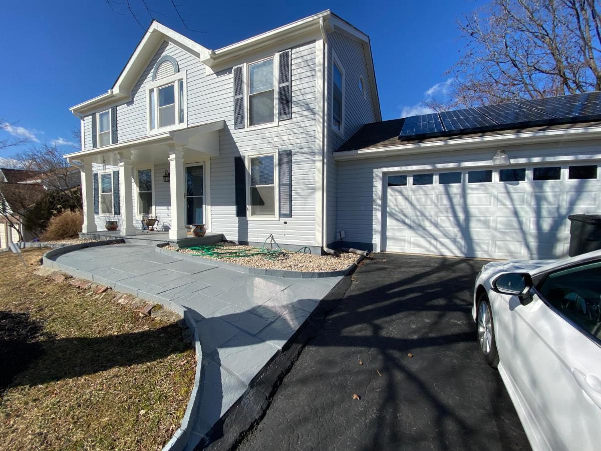 Upgraded, Beautiful 4 Bd Colonial In Silver Spring Exterior photo